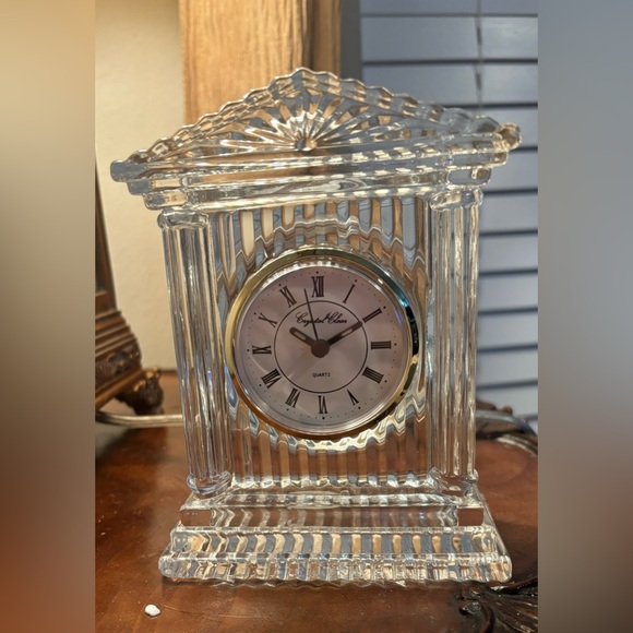 NWOT Crystal Clock ( comes in box) - Picture 2 of 4